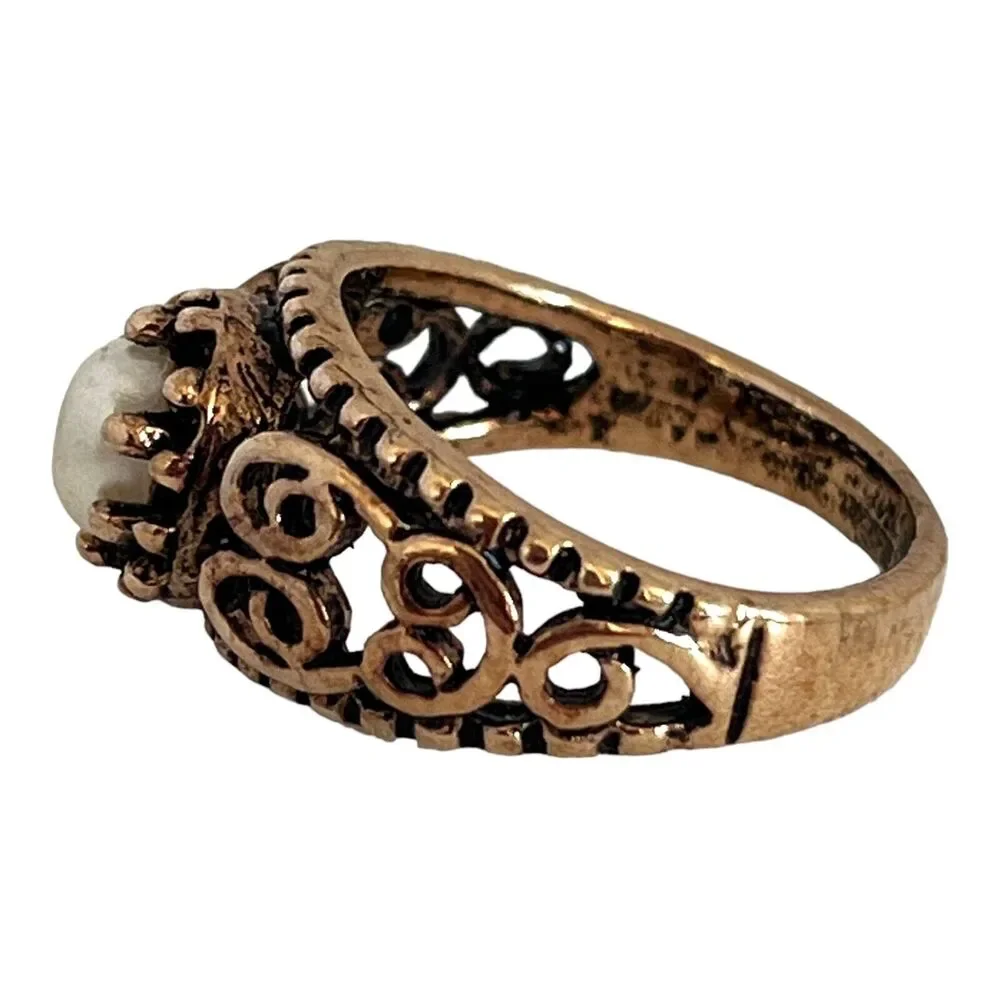 Vintage 1980s Pearl Filigree Ring Antiqued Gold Tone Scroll Design - 5Z